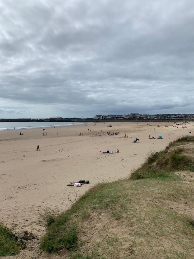 Phoenix Caravan Hire, Trecco Bay ポースコール エクステリア 写真