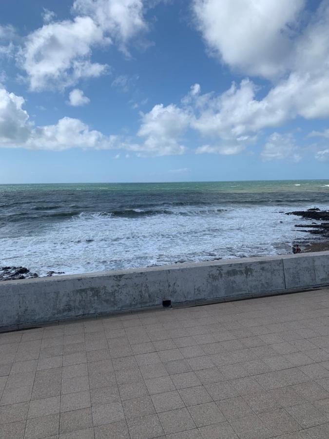 Phoenix Caravan Hire, Trecco Bay ポースコール エクステリア 写真