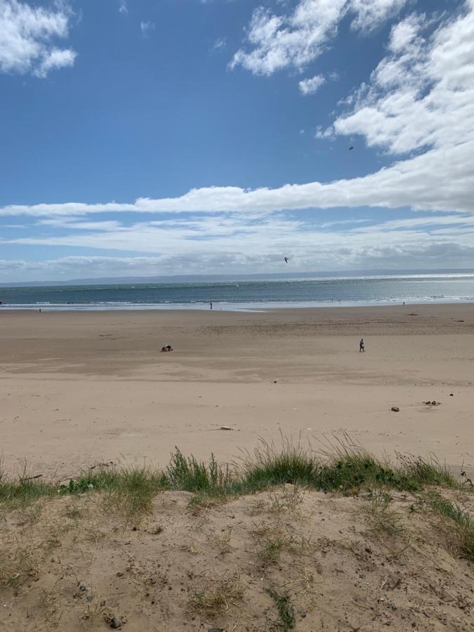 Phoenix Caravan Hire, Trecco Bay ポースコール エクステリア 写真
